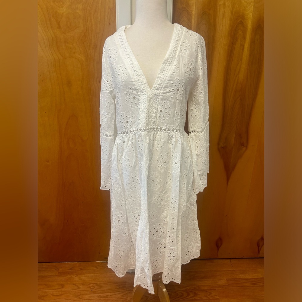 White eyelet beach cover up dress size medium